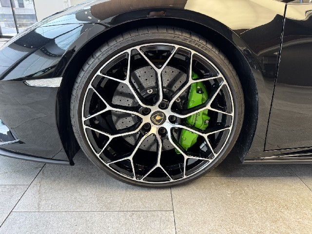 LAMBORGHINI HURACAN 2021 Image 37