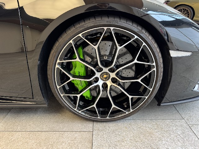 LAMBORGHINI HURACAN 2021 Image 40