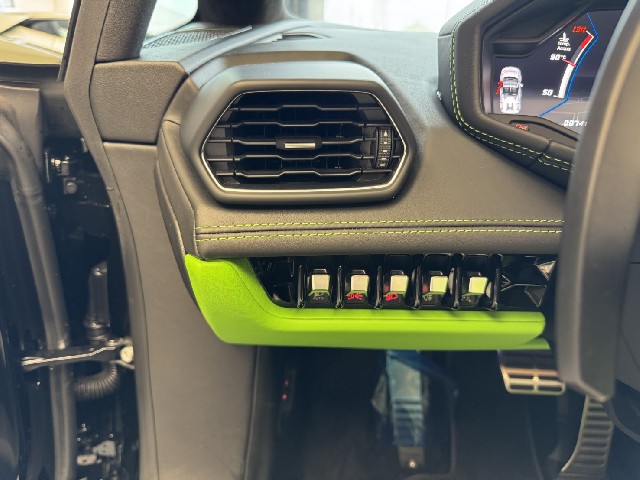 LAMBORGHINI HURACAN 2021 Image 41