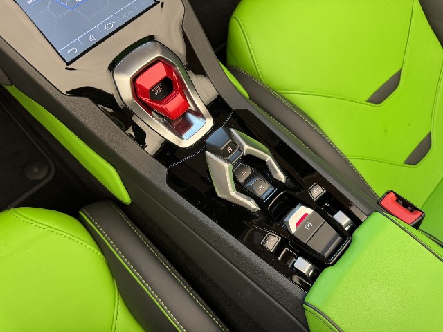 LAMBORGHINI HURACAN 2021 Image 47