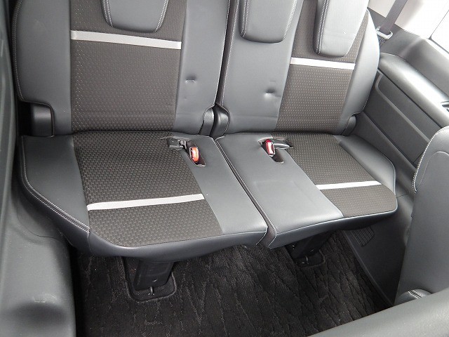 HONDA STEPWAGON 2022 Image 19