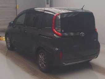 TOYOTA SIENTA 2024 Image 4