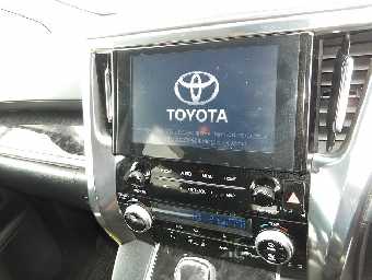 TOYOTA ALPHARD 2022 Image 6