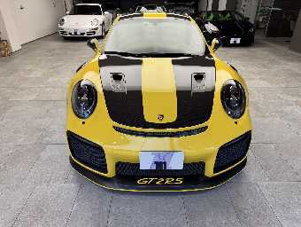 PORSCHE 911 2019 Image 2