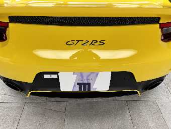 PORSCHE 911 2019 Image 19