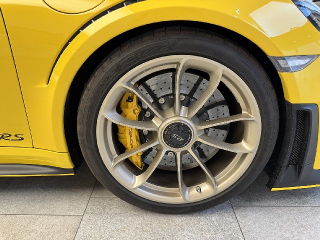 PORSCHE 911 2019 Image 34