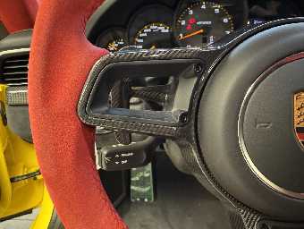 PORSCHE 911 2019 Image 42