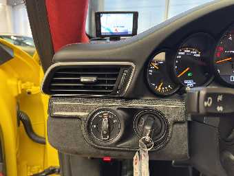 PORSCHE 911 2019 Image 46