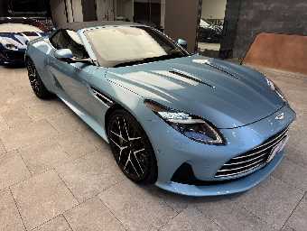 ASTON MARTIN DB12 2025 Image 11