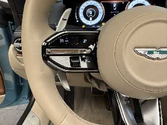 ASTON MARTIN DB12 2025 Image 45