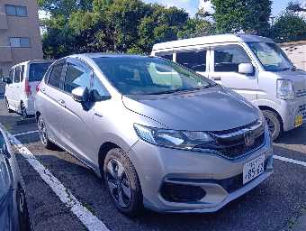 HONDA FIT HYBRID 2018 Image 2