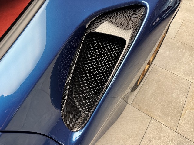 FERRARI 488 PISTA 2018 Image 28