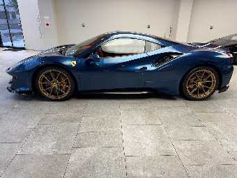 FERRARI 488 PISTA 2018 Image 8