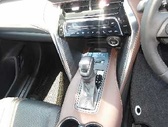 TOYOTA HARRIER 2023 Image 8
