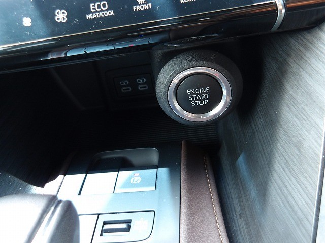 TOYOTA HARRIER 2023 Image 30