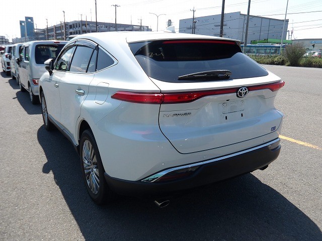 TOYOTA HARRIER 2022 Image 24