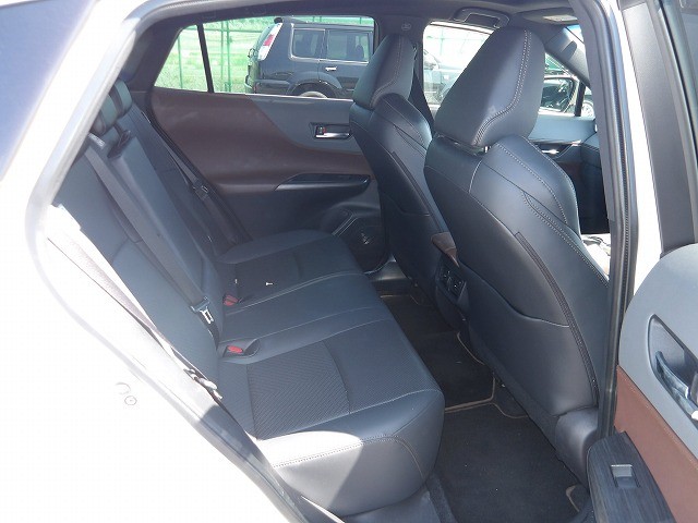 TOYOTA HARRIER 2022 Image 35