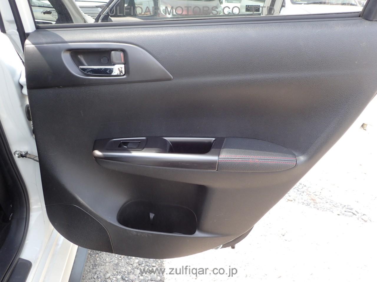 SUBARU IMPREZA 2013 Image 11