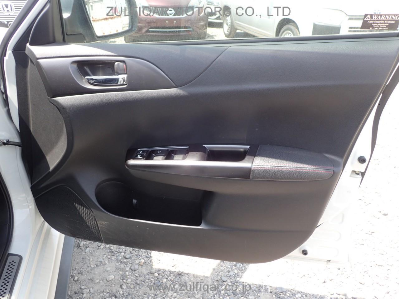 SUBARU IMPREZA 2013 Image 12