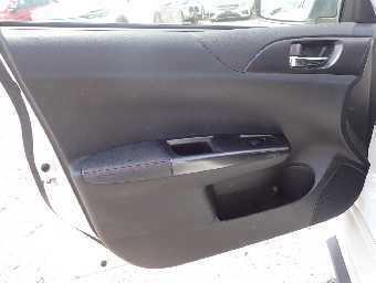 SUBARU IMPREZA 2013 Image 13