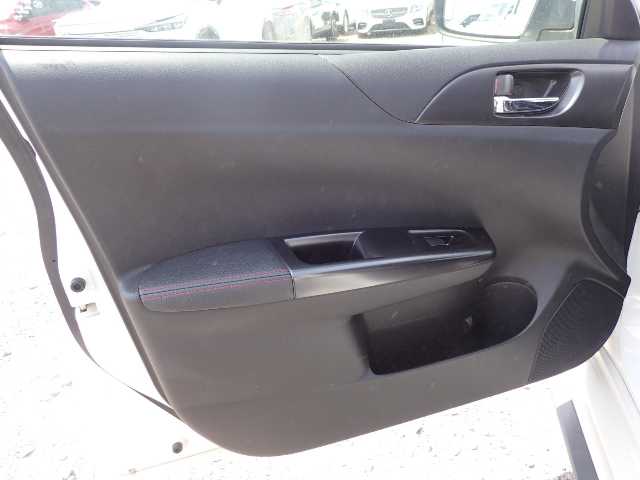 SUBARU IMPREZA 2013 Image 19