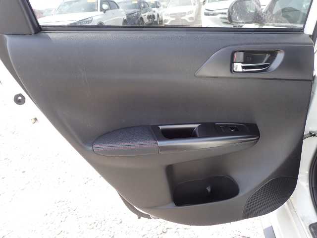 SUBARU IMPREZA 2013 Image 20