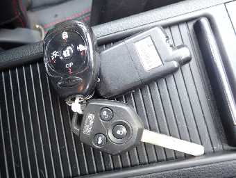 SUBARU IMPREZA 2013 Image 28