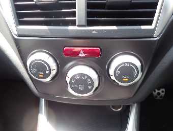 SUBARU IMPREZA 2013 Image 34