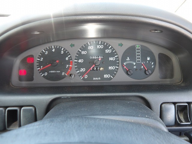 MAZDA BONGO FRIENDEE 1999 Image 27