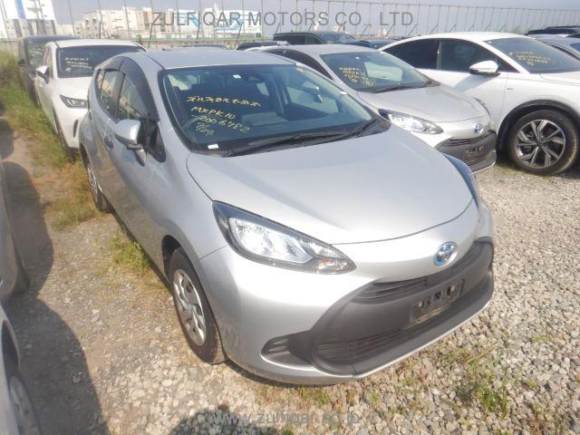 TOYOTA AQUA 2023 Image 12