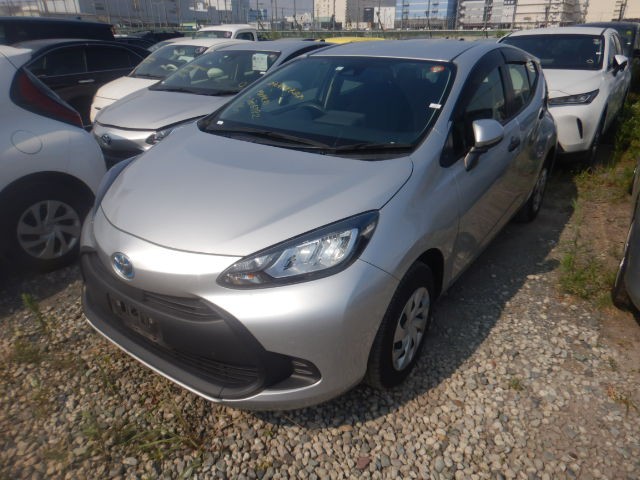 TOYOTA AQUA 2023 Image 19