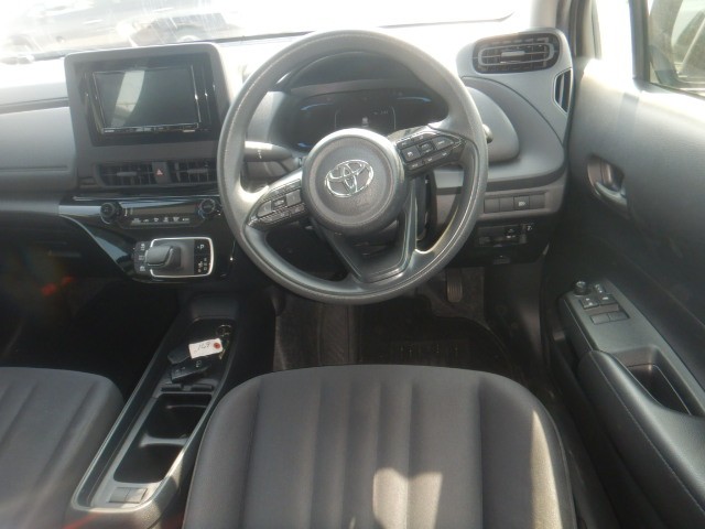 TOYOTA AQUA 2023 Image 22