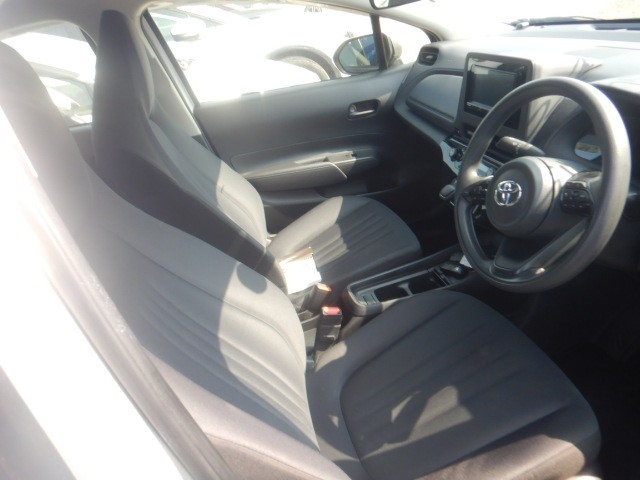 TOYOTA AQUA 2023 Image 24