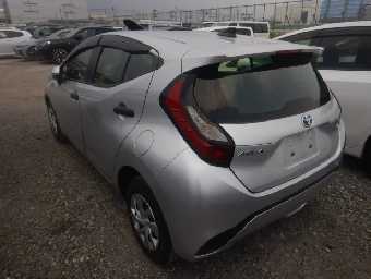 TOYOTA AQUA 2023 Image 25