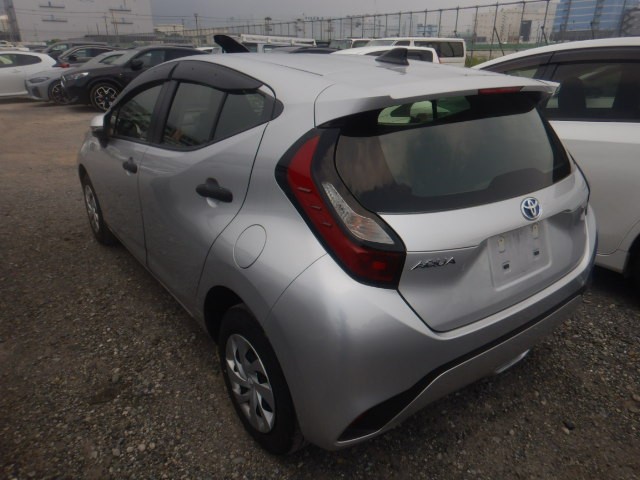 TOYOTA AQUA 2023 Image 31