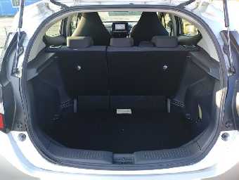 TOYOTA AQUA 2023 Image 7