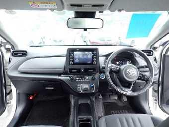 TOYOTA AQUA 2023 Image 3