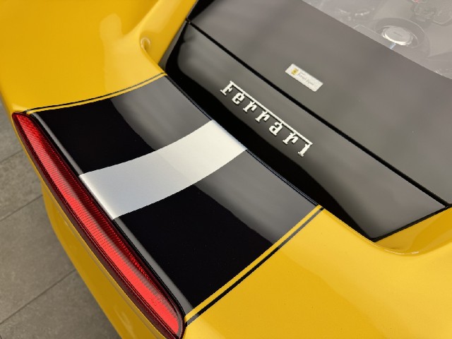 FERRARI 488 PISTA 2020 Image 33