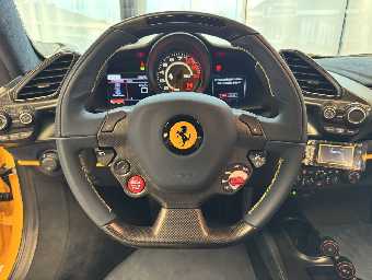FERRARI 488 PISTA 2020 Image 43