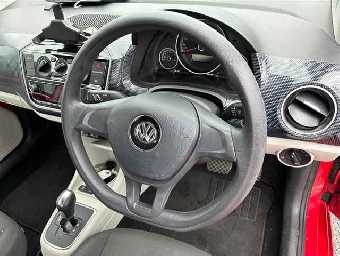 VOLKSWAGEN UP! 2018 Image 4