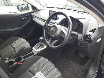 MAZDA MAZDA2 2022 Image 9