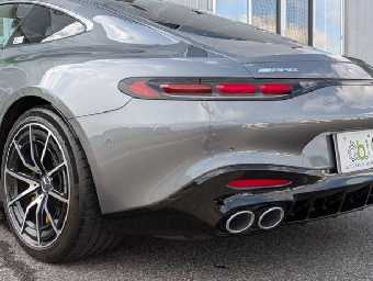 MERCEDES AMG GT 2025 Image 3