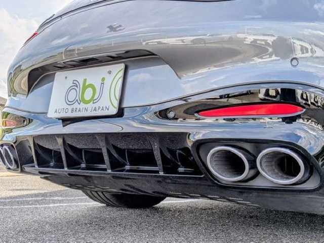 MERCEDES AMG GT 2025 Image 35
