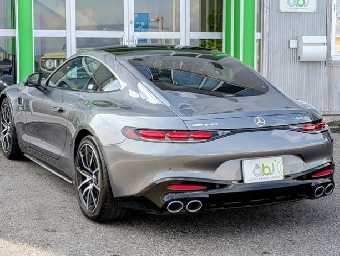 MERCEDES AMG GT 2025 Image 31