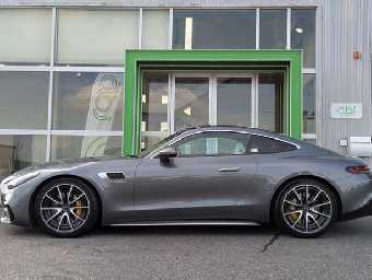 MERCEDES AMG GT 2025 Image 32