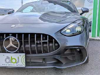 MERCEDES AMG GT 2025 Image 35