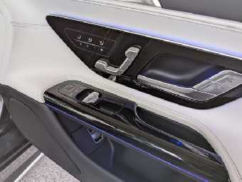MERCEDES AMG GT 2025 Image 51