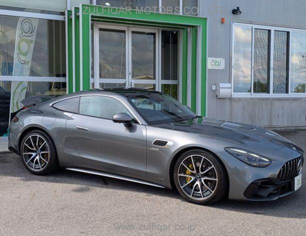 MERCEDES AMG GT 2025 Image 7