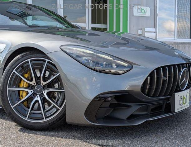 MERCEDES AMG GT 2025 Image 8