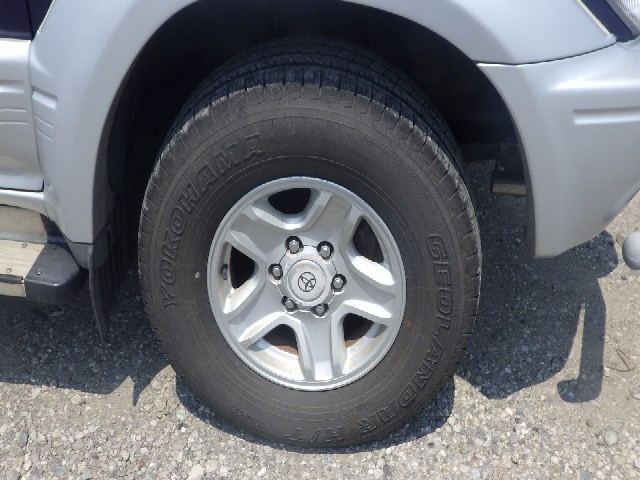 TOYOTA PRADO 1997 Image 19